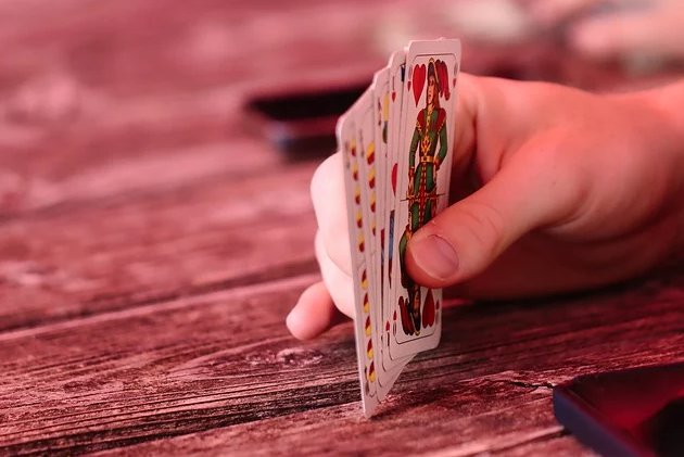 Kortspill på nettet er lovlig i Norge